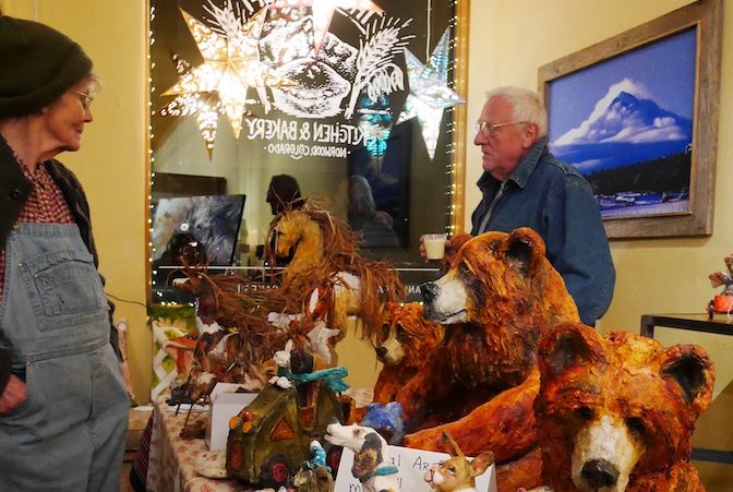 5 Reasons To Shop Local In Norwood This Holiday Season